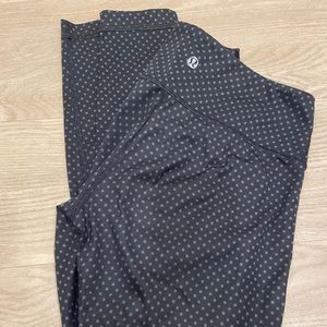 Lululemon yoga pants - Size 4